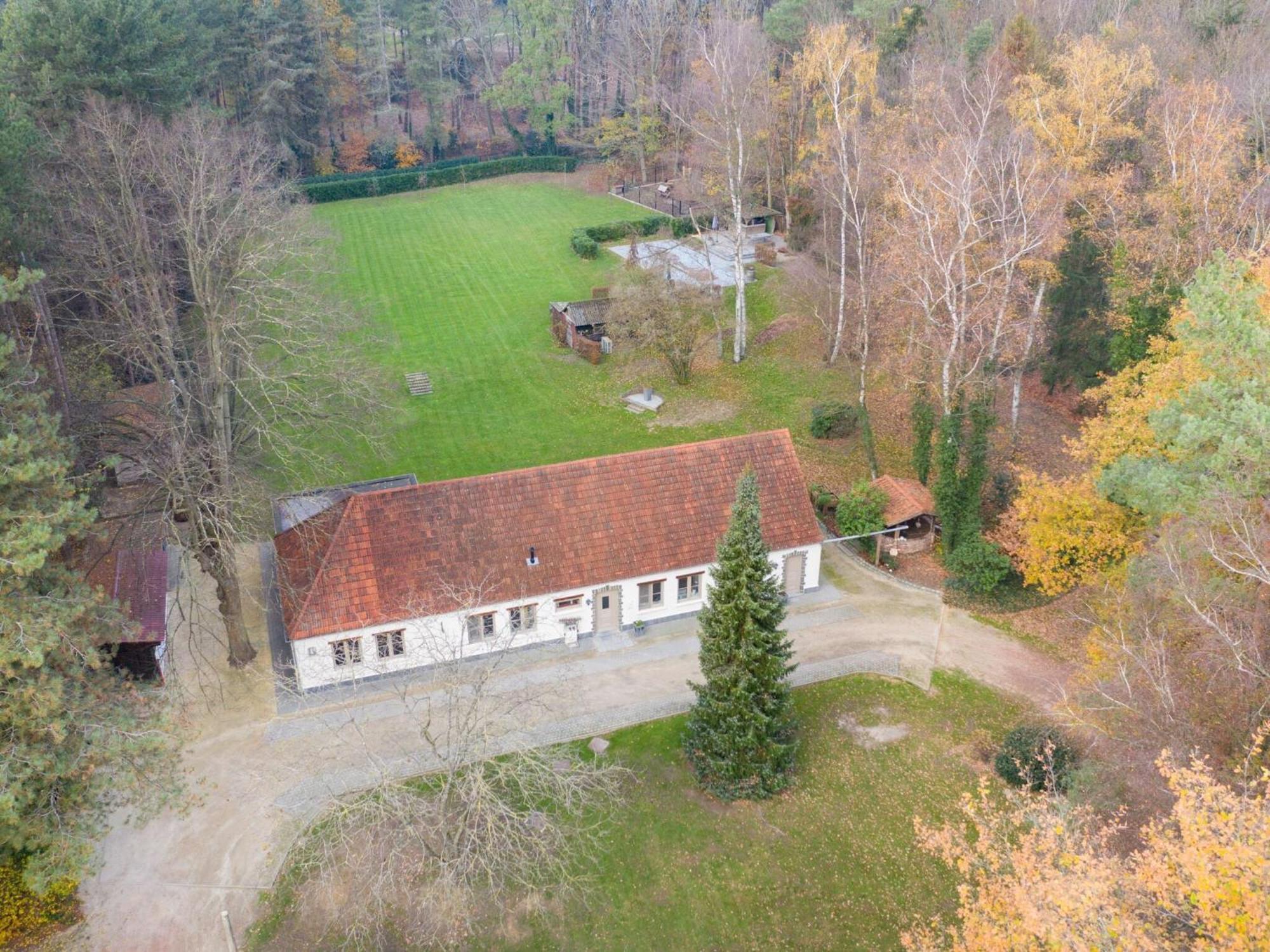 Renovated Farm With Heated Pool Villa Laakdal Exterior foto